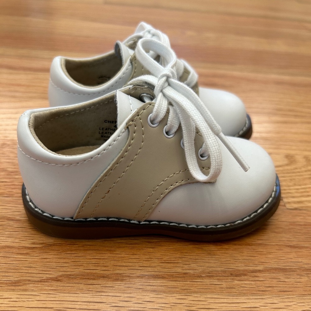 Footmates White and Tan Saddle Shoes, Baby Size 4